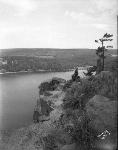 Pine Point, Devil's Lake Pine Point, high above Devil's Lake.
