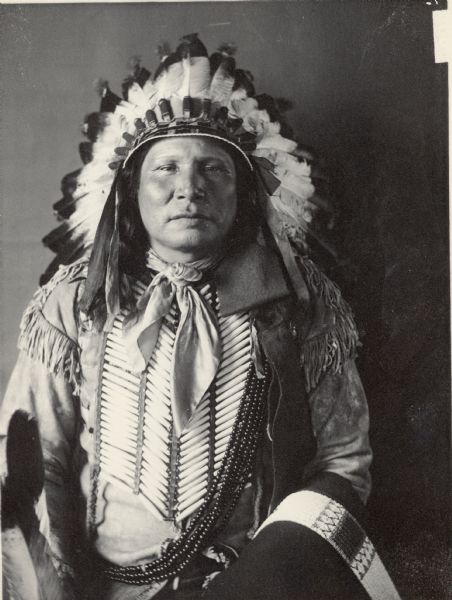 Portrait of Yankton Dakota man, Oye-waub-cli or Wanbliowe (Eagle Track). Part of Siouan (Sioux) and Yankton Tribes.