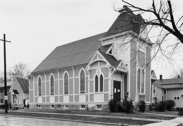 Temple Zion and the adjacent school. At this time Temple Zion was used as the Outagamie Historical Society.