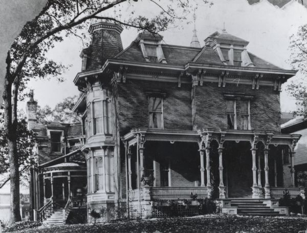This red brick Italianate residence located at 216 Langdon Street, was built in 1870 for Lucien Stanley Hanks, a prominent Madison banker and civic leader, and his wife, the former Sybil Perkins. Leased by the Sigma Chi chapter from 1896-1897, and used by Tau Kappa Epsilon from 1923-1936. Demolished in 1966.