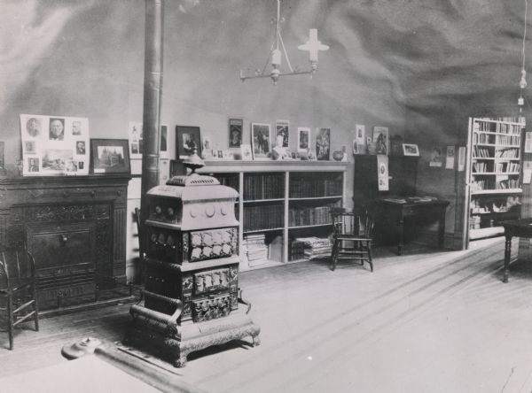 Interior view of the First Public Library. It was located over Pondee Grocery Store on College Avenue.