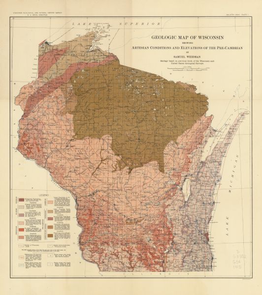 This map shows the extent of Wisconsin and pre-Wisconsin drift. The bottom left of the map includes a map categorizing the colors used into geologic period and system: Devonian, Silurian, Ordovician, Cambrian, and Pre-Cambrian. Lake Michigan, Lake Superior, Green Bay, and the Mississippi River are labeled. Communities, lakes, and rivers are shown. 
