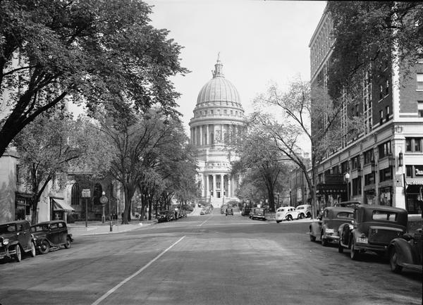 View of the Wisconsin State Capitol from West Washington Avenue.