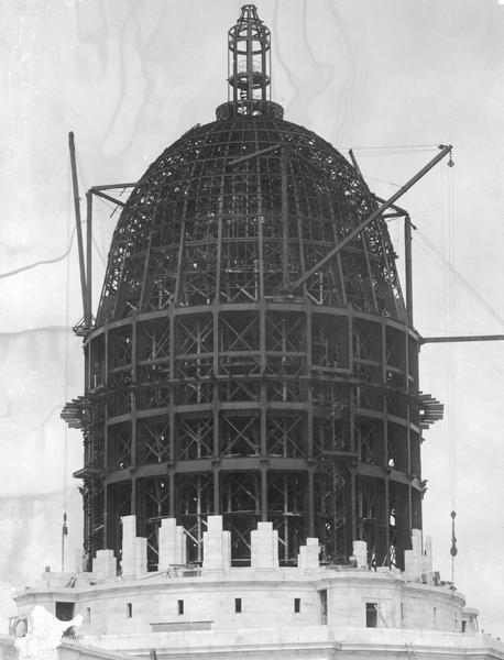 The Wisconsin State Capitol (the fourth State Capitol, the third in Madison, 1906 - ) dome under construction.