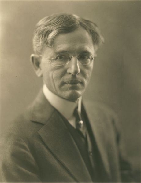 Studio portrait of Professor John R. Commons.
