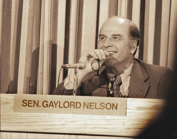 This informal portrait of Senator Gaylord Nelson at a Senate hearing must have been been a Nelson favorite, for it was frequently seen in the printed media.