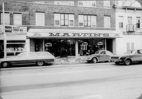 The Deutschkron's store, Martin's, a tailor shop, located at 427 State Street (Ella's Deli on left).