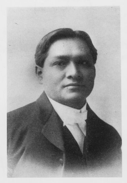 Frontpiece photograph of Carlos Montezuma from "A Review of Commissioner Leupp's Interview...1905" by Carlos Montezuma.