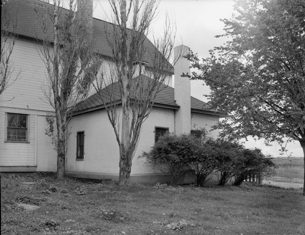 Quaker Oats Barn A barn on the Quaker Oats farm at 4202 Monona Drive.