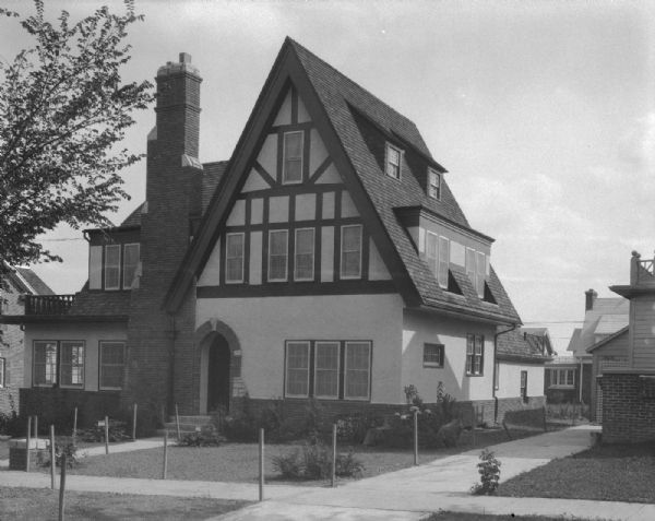 Electrical house at 2317 Hollister Avenue.