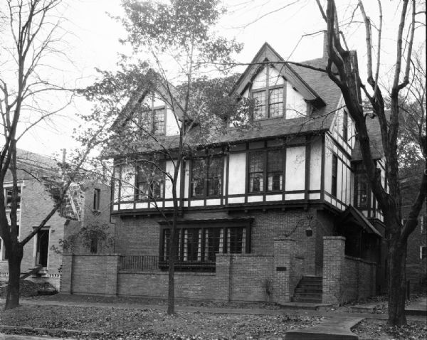 Exterior view of Phi Pi Phi House, 250 Langdon Street.