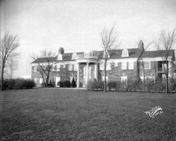 Dr. Frederick A. and Edith Davis house, 6048 S. Highlands Avenue, called Edenfred.