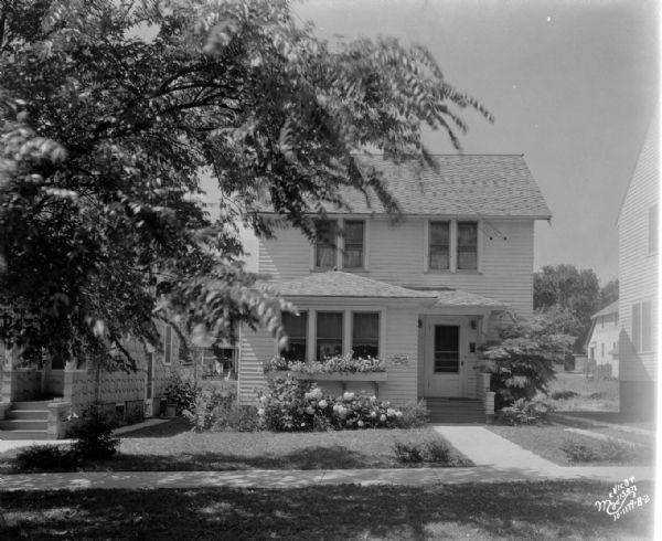 The Cecil H. Chase house, 628 Pickford Street, taken for McKay Nursery.