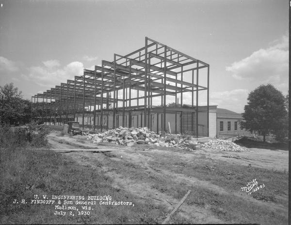 University of Wisconsin Mechanical Engineering Building, under construction, showing steel framework, 1513 University Avenue.