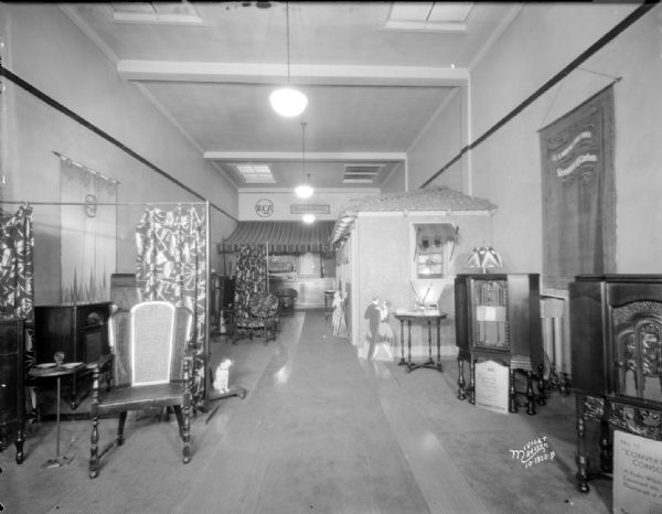 Interior of Ludlow Radio Co., 448 W. Gilman Street.