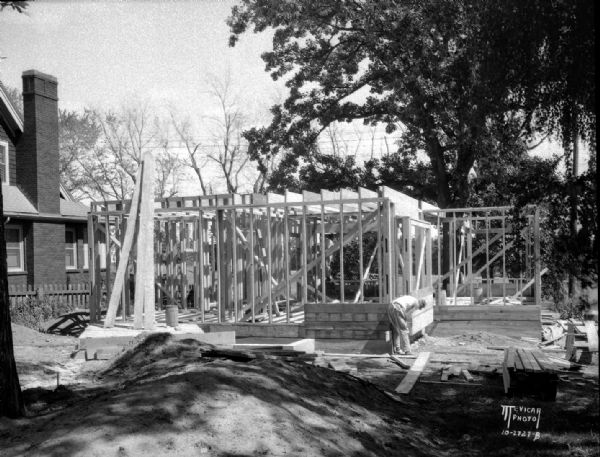 Capital Times model home under construction at 2318 Monroe Street.