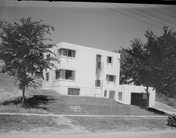 William T. Day house, 3718 Nakoma Road, Hamilton Beatty, architect.