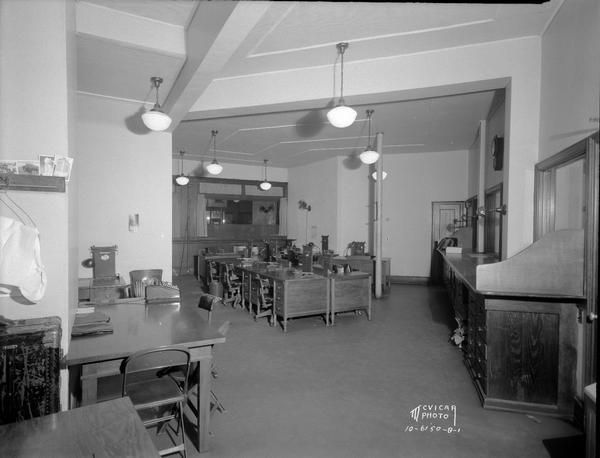 Classroom on West Gilman Street side, Groves School for Secretaries, 502 State Street.