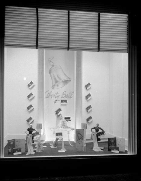Manchester's, Inc., "Liberty Bell" show window featuring Sapphire Hosiery.
