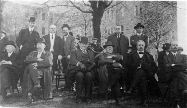 Members of the United States Pharmacopeial Convention of 1910 participate in an outdoor gathering.
