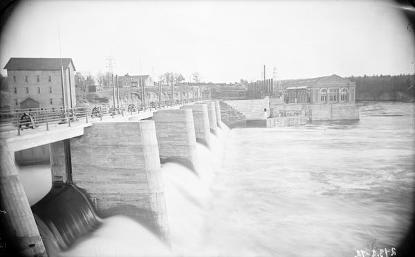 Elevated view of Kilbourn Dam and powerhouse.