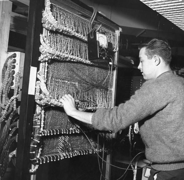 Dennis Dokken examines a one microsecond memory system that enabled computers to read a million bits of information per second.