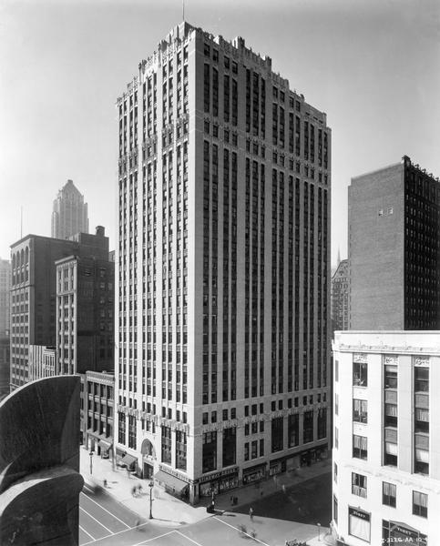 Elevated view of the headquarters of the International Harvester Company at 180 North Michigan Avenue. The building was completed in 1937 and was located at the intersection of Michigan and Lake.