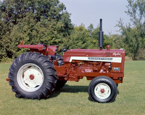 Color photograph of an International 656 Hydrostatic tractor.