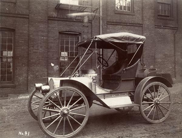 Experimental International passenger car, similar to the Model G Roadster which was manufactured 1910-1911.