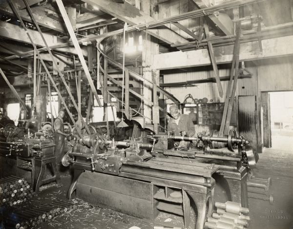 Factory workers at the Chattanooga Plow Works.