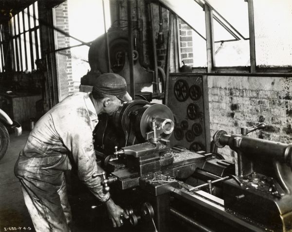 C.H. Anderson uses a lathe at the City of Jacksonville Garage.