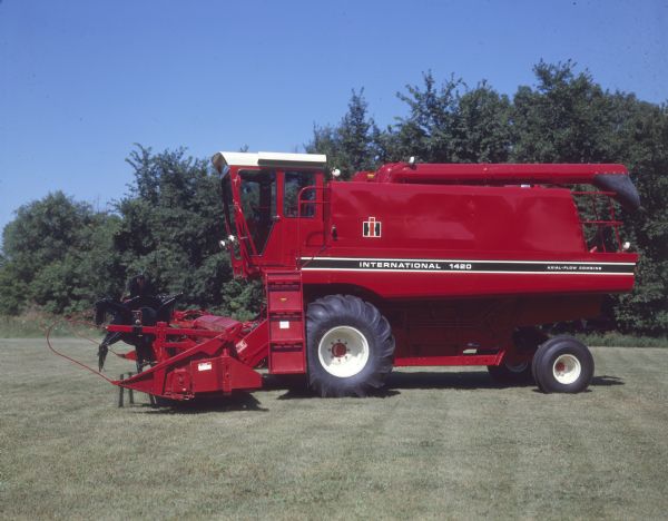 Left side view of a 1420 axial-flow combine.