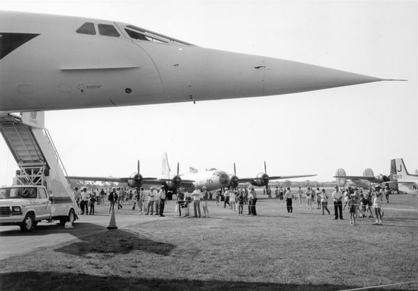 The supersonic Concorde frames "Fi-Fi," the only B-29 then still flying, at the Annual Convention and Fly-in of the Experimental Aircraft Association (EAA) in Oshkosh.