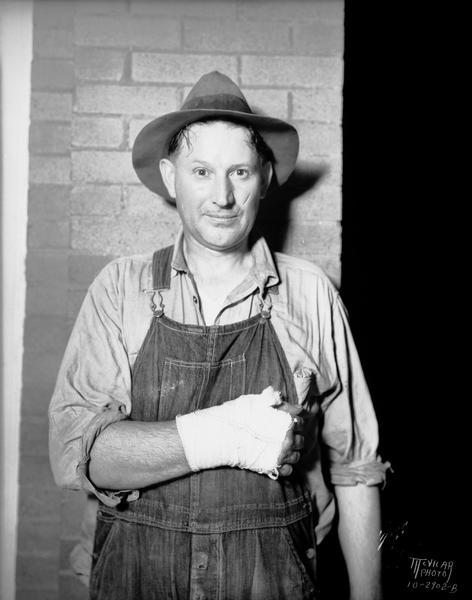 Portrait of W.J. Baw, Doylestown Bank robbery gunshot victim, who was shot through the wrist as he attempted, with only a brick as a weapon, to attack one of the bandits.