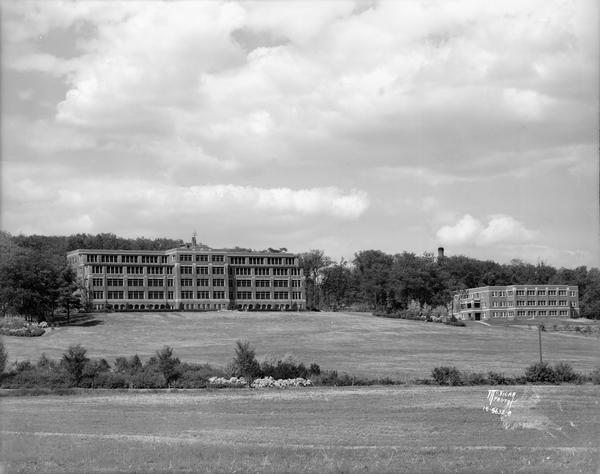 Lake View Tuberculosis Sanatorium, 1202 Northport, and nurses' dormitory.