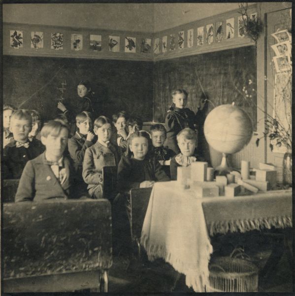 The third grade class at Hillside Home School, an early progressive school operated by Ellen and Jane Lloyd Jones, aunts of Frank Lloyd Wright.