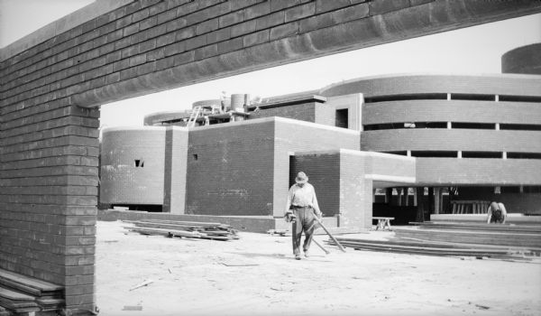 Construction workers at the Johnson Wax Building.