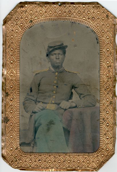 Tintype/ferrotype of unidentified Civil War soldier.
