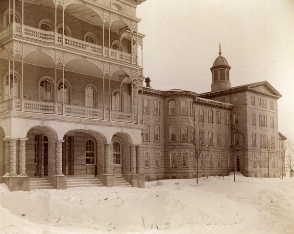 Exterior view of the Northern Hospital for the Insane.