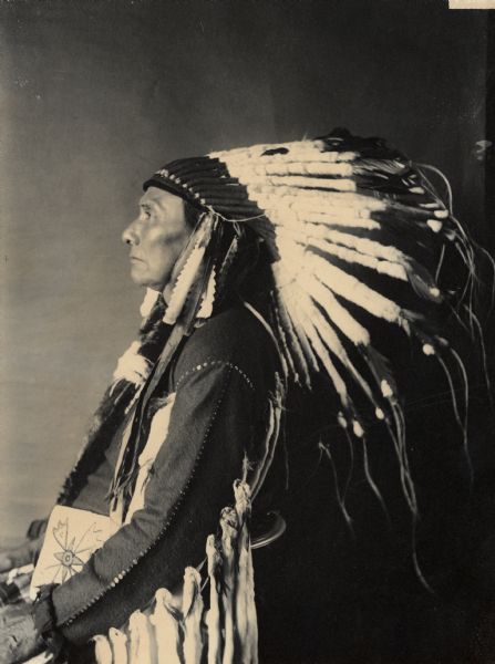 Profile portrait of Nez Perce man, Chief Joseph. Part of Shahaptian and Nez-Perce Tribes.