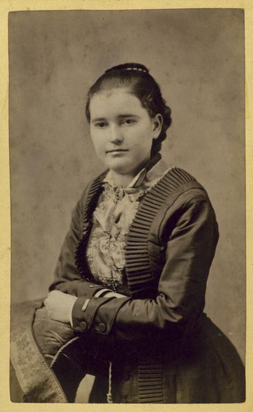 A portrait of Susie Ammundsen, the sister of Gjertrud A. Dahl.