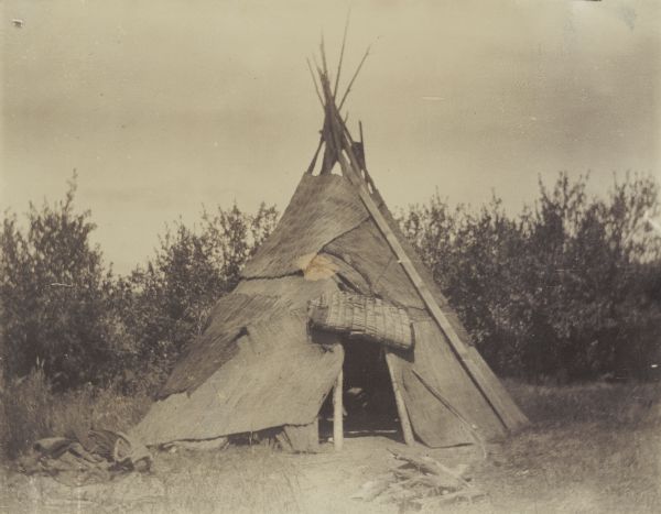 An Indian teepee at the Warm Springs Agency in Oregon