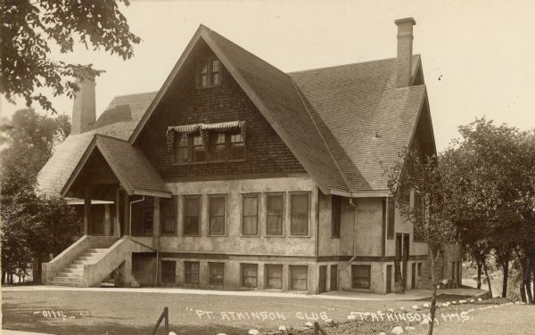 Front view of the Fort Atkinson Club. Caption reads: "'Fort Atkinson Club' Ft. Atkinson, Wis."