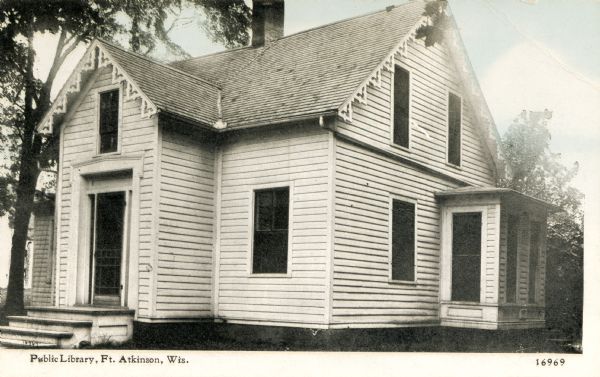 Exterior view of the library. Caption reads: "Public Library, Ft. Atkinson, Wis."
