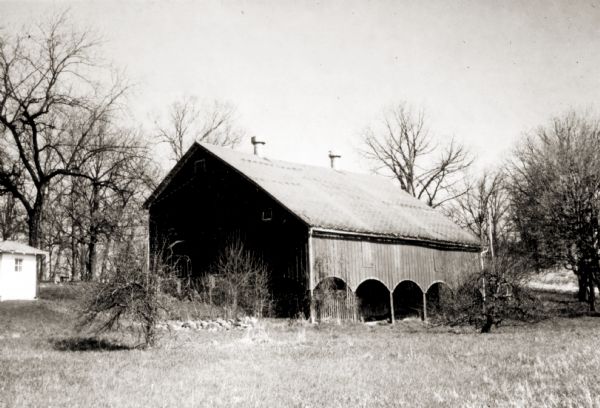 View of the Ramsey barn, built in 1841 by William Barrie. The barn is now located at Old World Wisconsin in Eagle, Wisconsin.