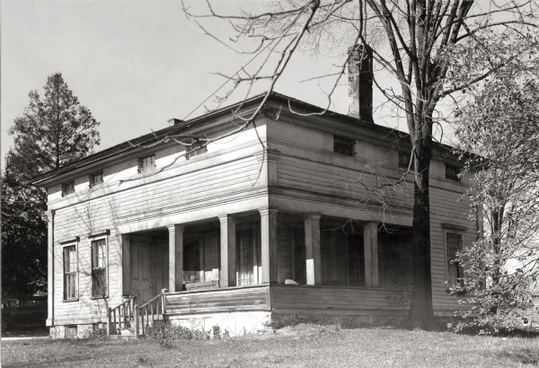 butternut-house-photograph-wisconsin-historical-society