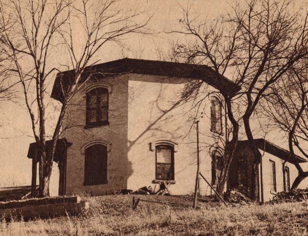 Exterior of octagon house.