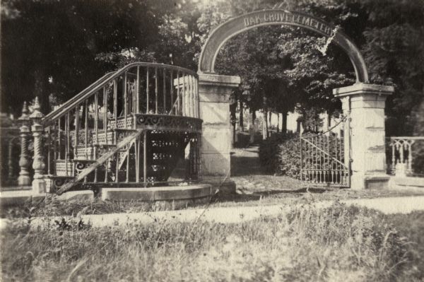 The Oak Grove Cemetery entrance gate donated by George Esterly. The Esterly family lot is just inside the gate.
