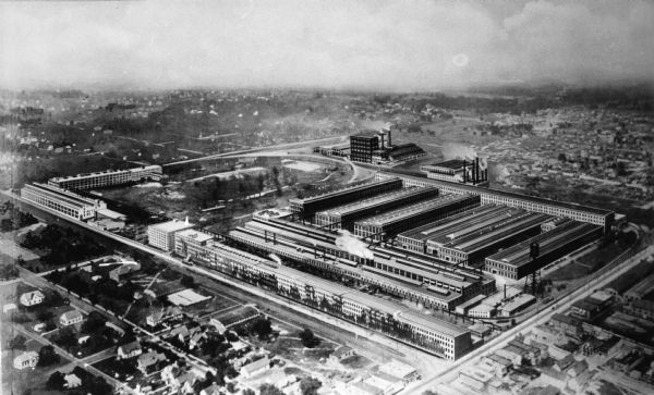 Aerial view of the Allis-Chalmers Manufacturing Co. One of the largest machinery manufacturing plants in America, which produces turbine engines, gas producer engines, public utility power plant, electrical machinery, mining machinery and flouring mill machinery.