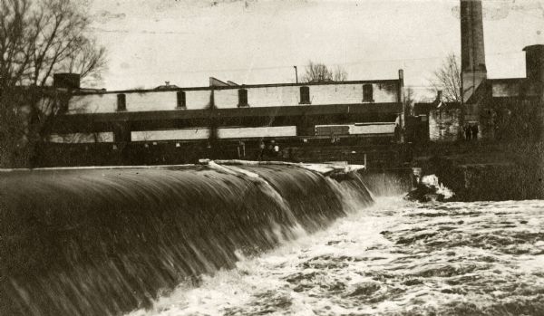 View of Watertown near the Empire Mill, later known as the Globe.